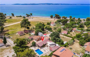 Awesome Home In Peroj With House A Panoramic View